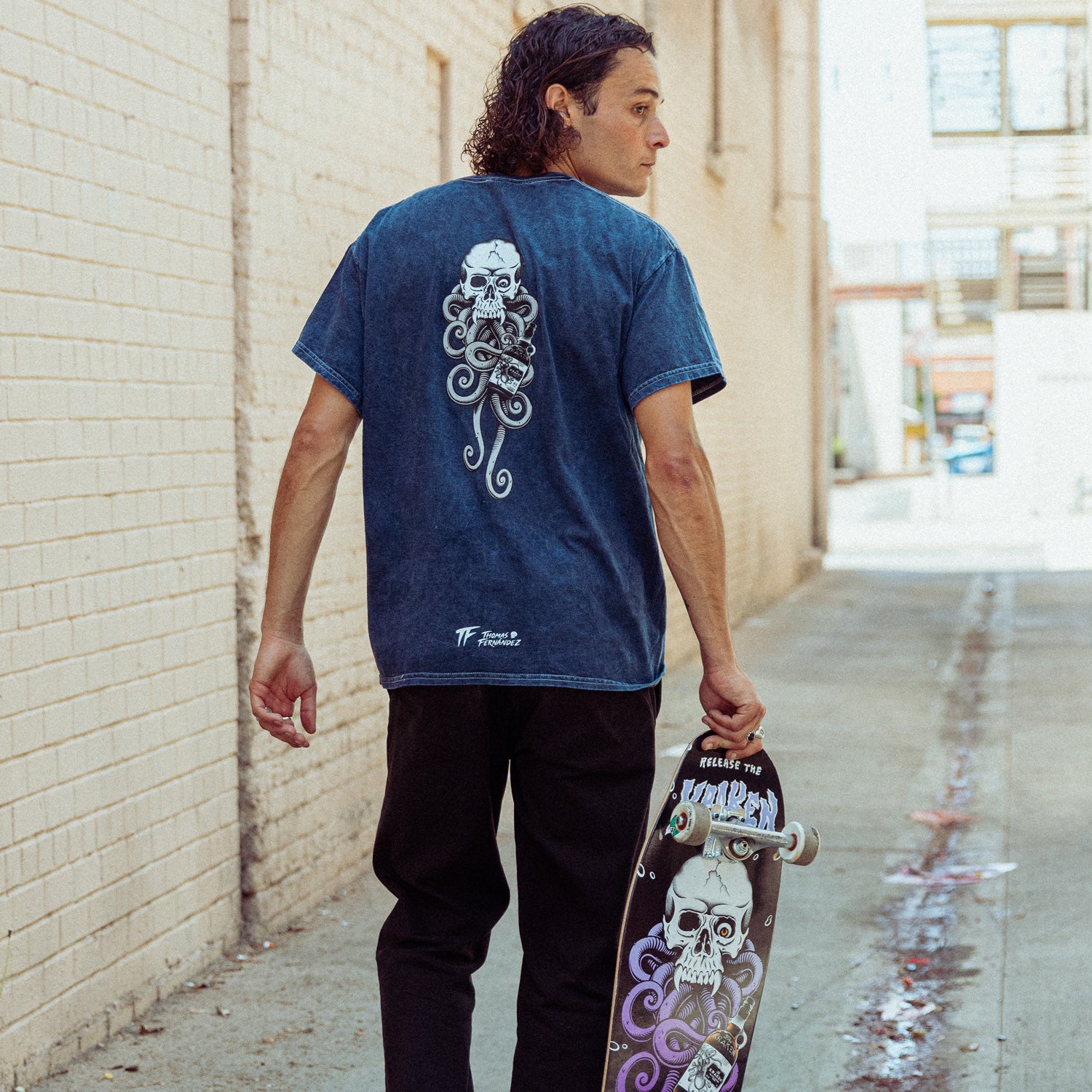 Artist of the Abyss: Thomas Fernandez Acid Wash Tee – Kraken Rum
